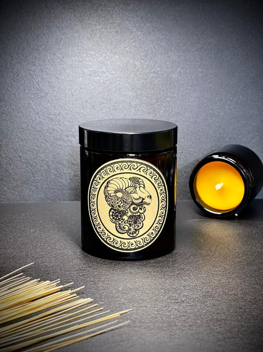 Świeca z wosku pszczelego 180 ml ZNAKI ZODIAKU w szkle